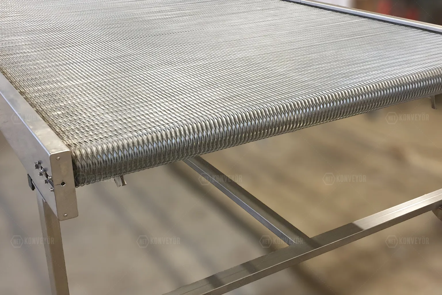 Drahtgurtforderer